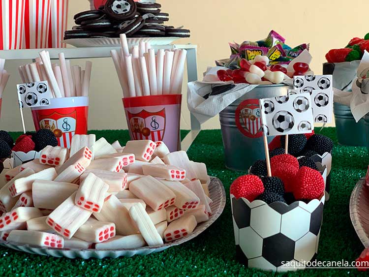 mesa chuches del sevilla