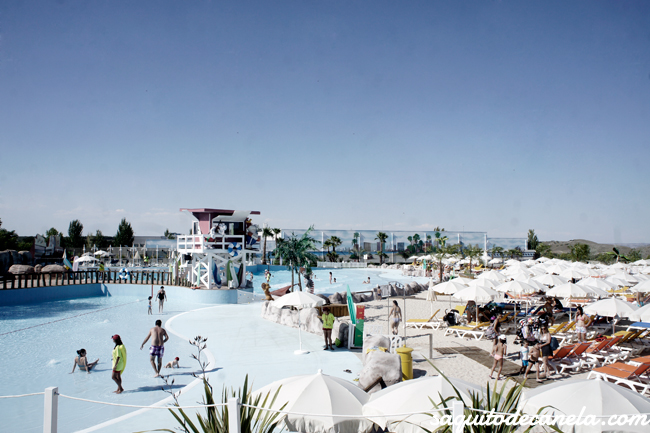 Viajar con niños Parque Warner Madrid